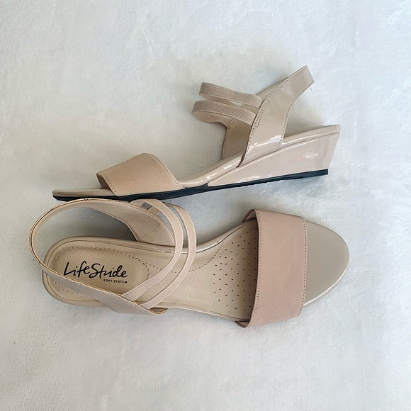 Life Stride Shoes Lifestride Womens Yolo Wedge Sandal Poshmark